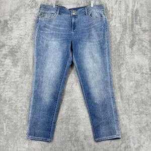 New York & Company Jeans 18 Boyfriend Stretch Denim Medium Wash Comfort Blue New